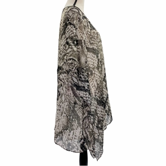 SNAKESKIN Print Embroidered Boxy Poncho Blouse - Picture 4 of 11
